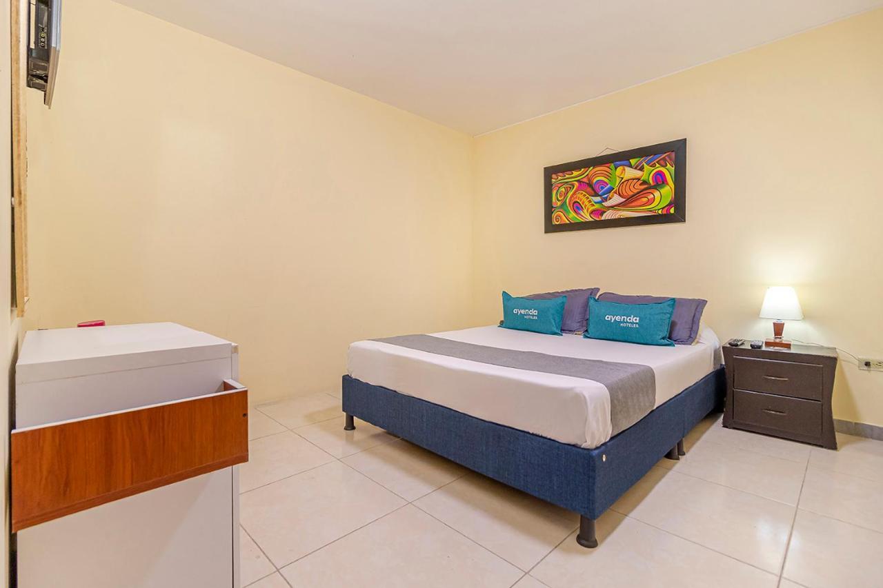 Ayenda Hostal El Tocororo Богота Экстерьер фото